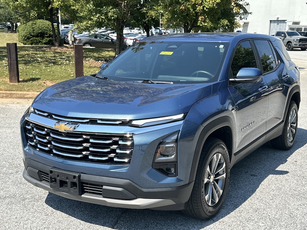 Used 2025 Chevrolet Equinox LT SUV
