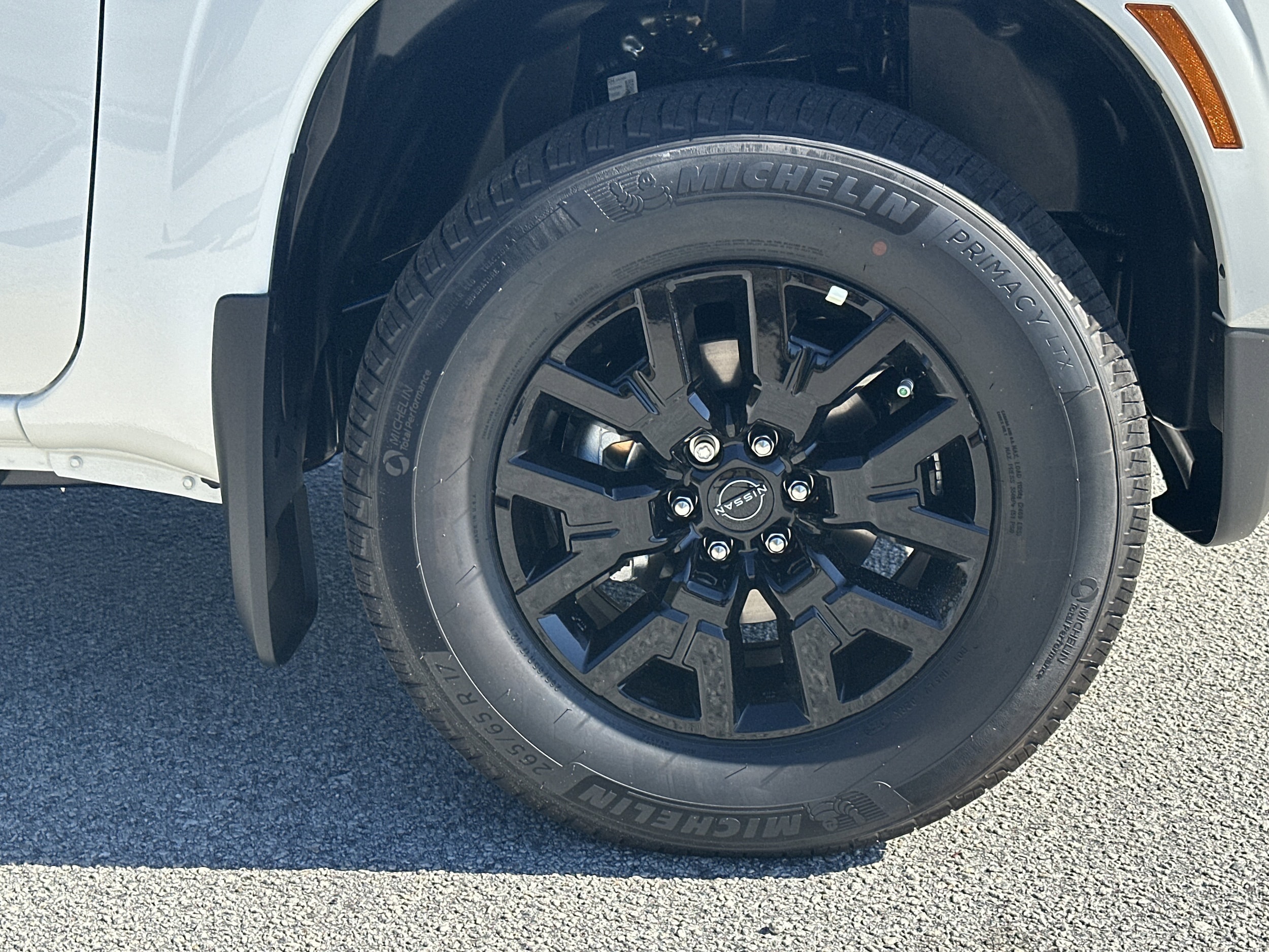 2026 Nissan Frontier SV - Photo 12