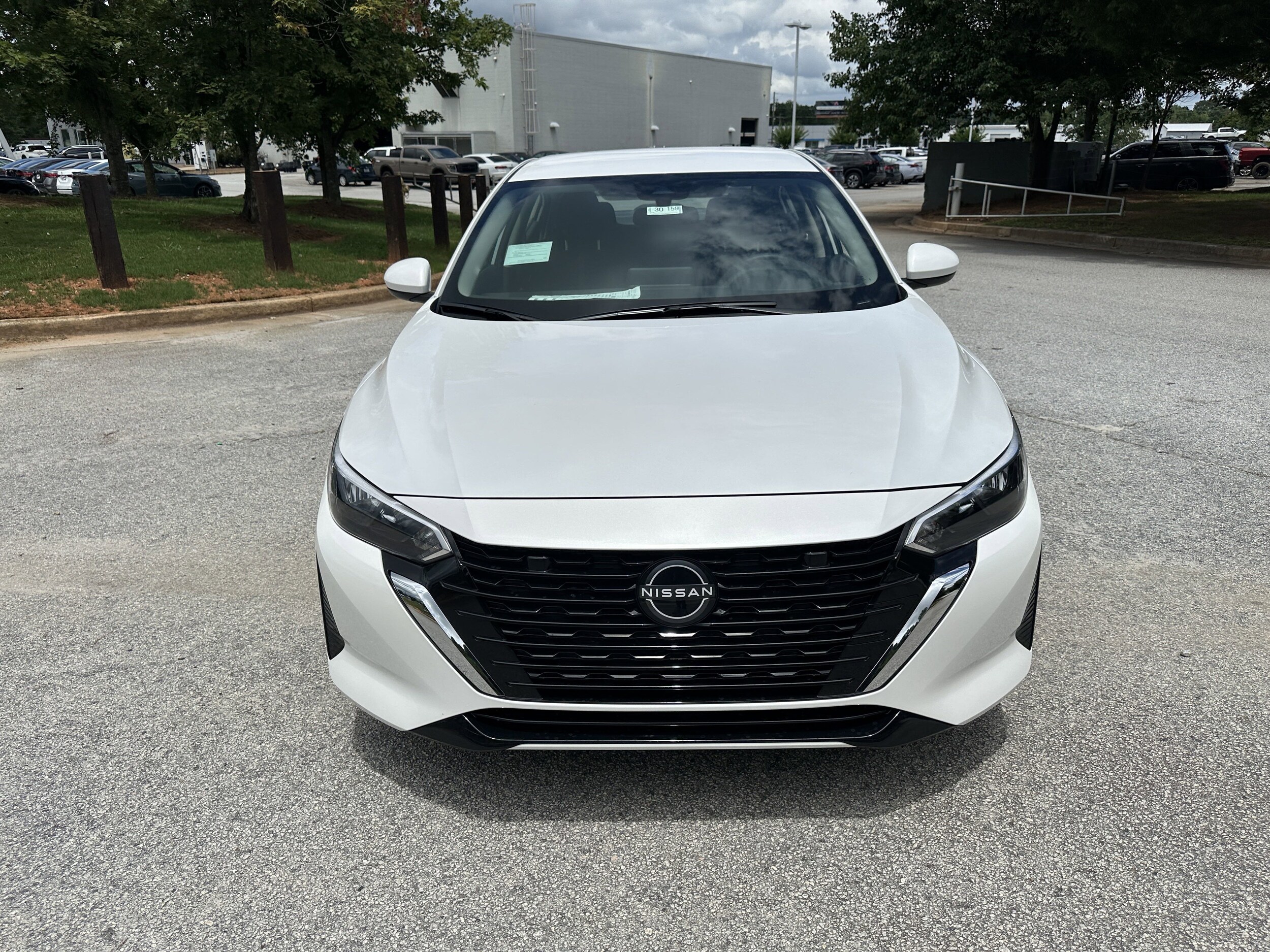 2025 Nissan Sentra SV photo 2