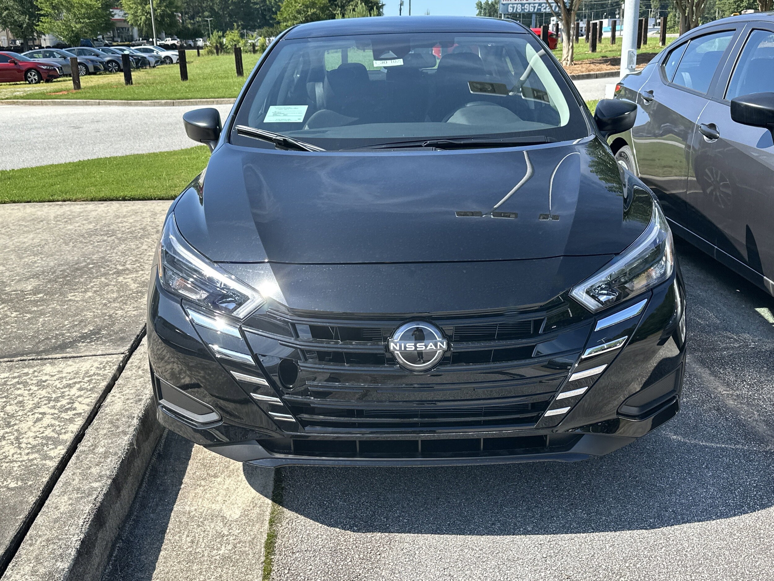 2025 Nissan Versa 1.6 S photo 4