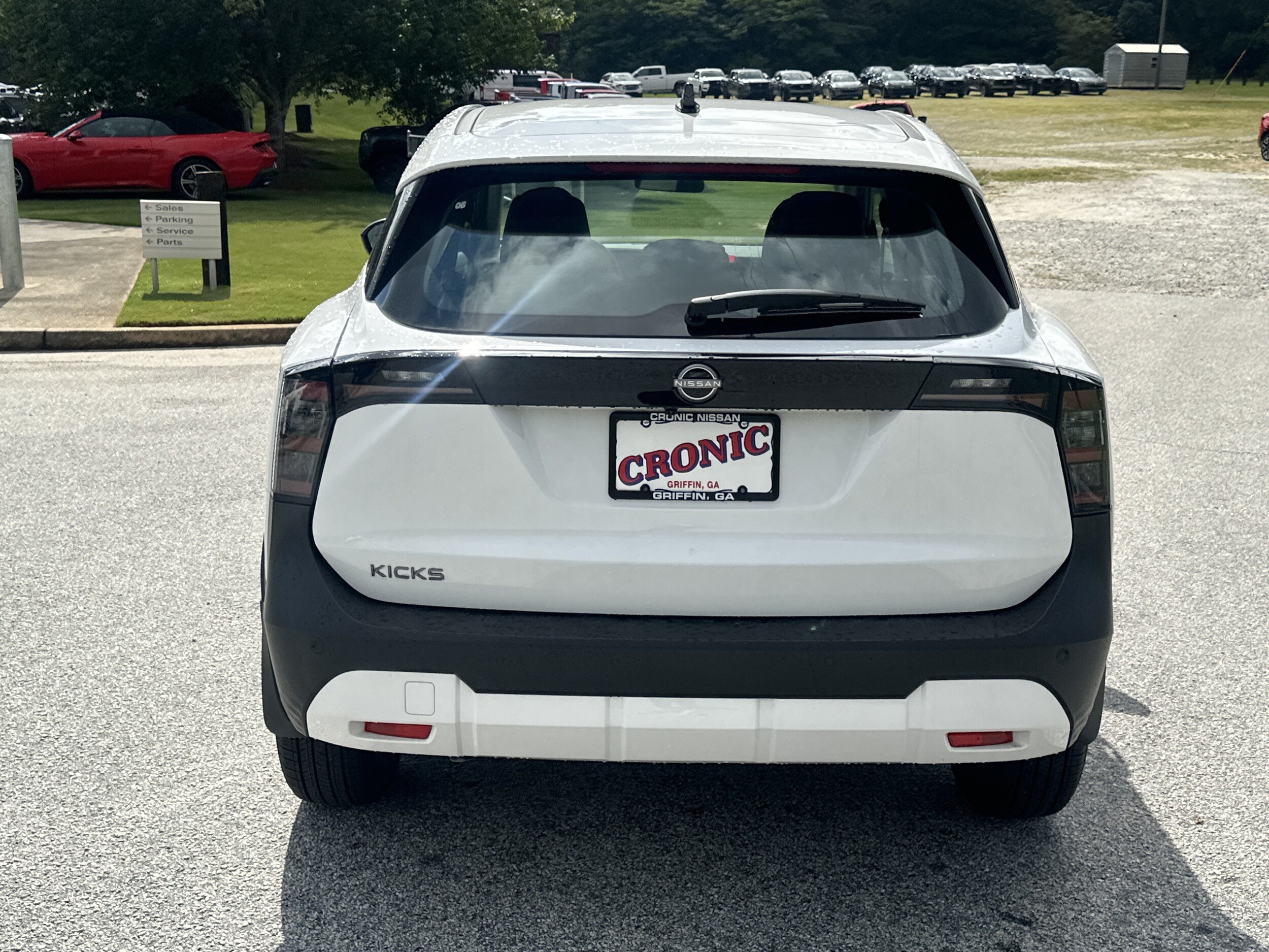2026 Nissan KICKS S - Photo 6