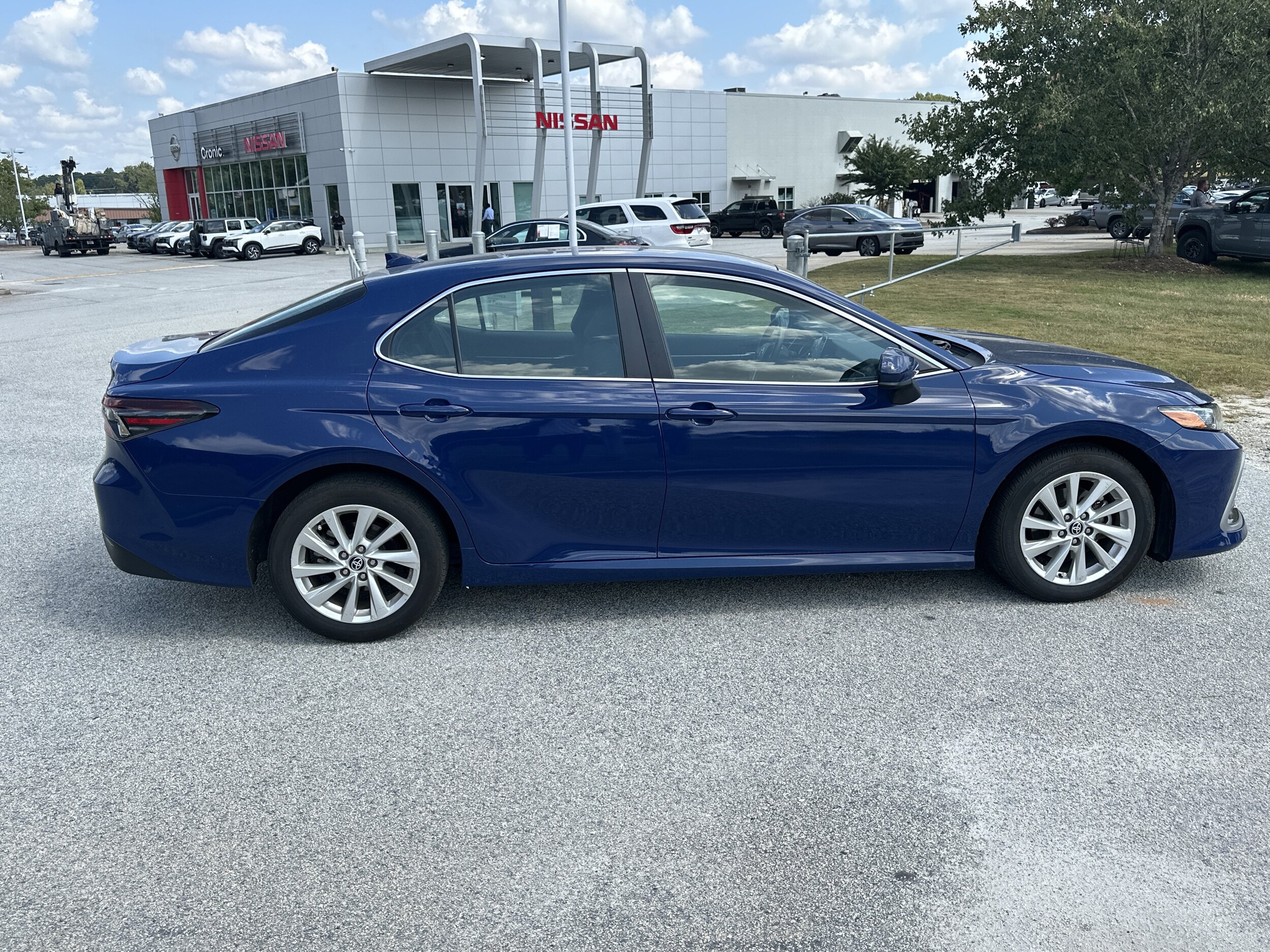 2024 Toyota Camry LE photo 3