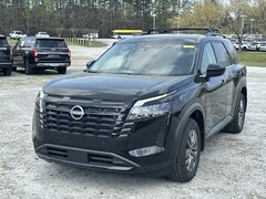 2026 Nissan Pathfinder SV SUV