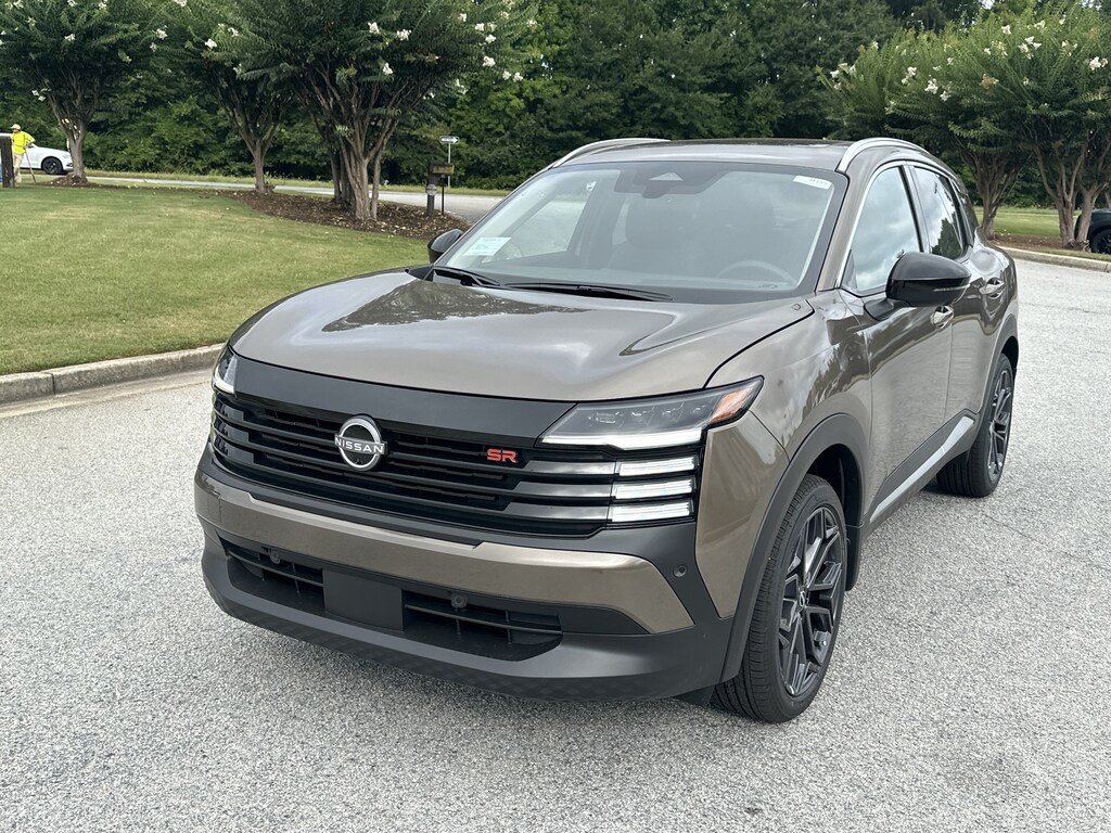 New 2026 Nissan Kicks SR SUV