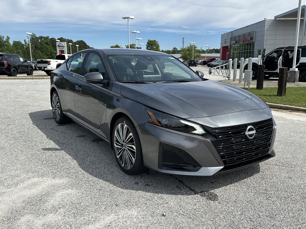 New 2026 Nissan Altima 2.5 SV Sedan