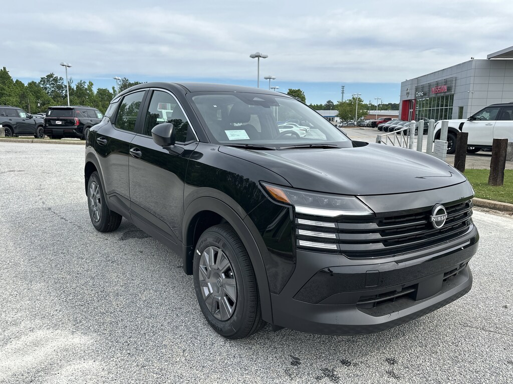 New 2026 Nissan Kicks S SUV