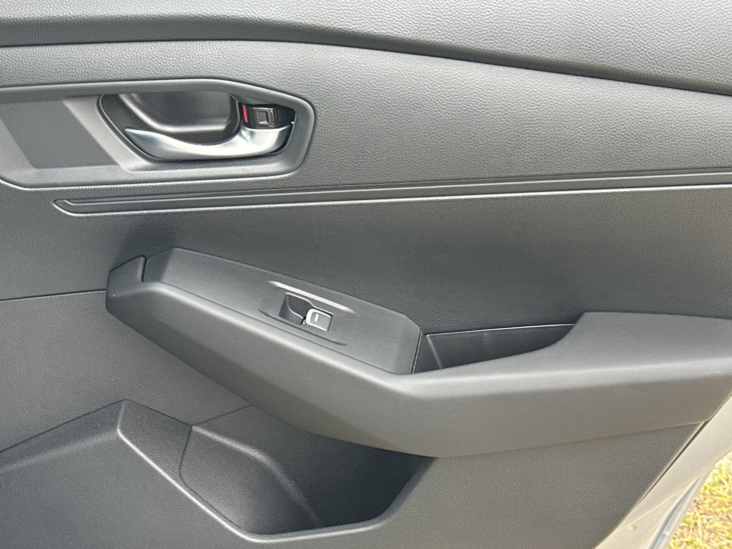2025 Honda Accord SE - Photo 16