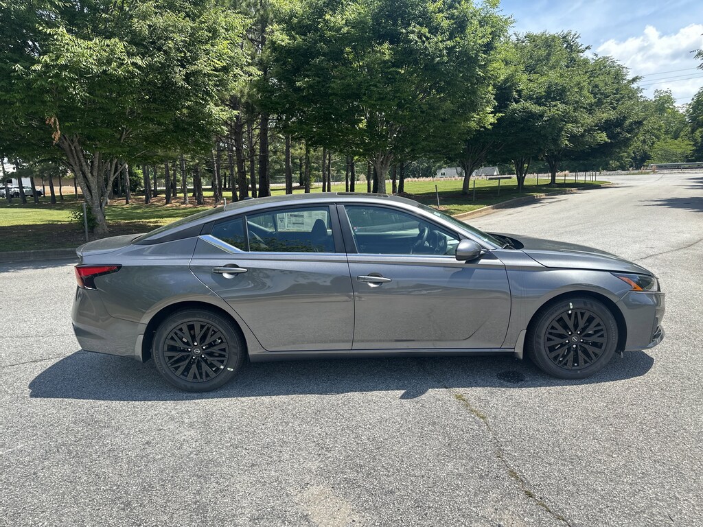 New 2026 Nissan Altima 2.5 SV Sedan