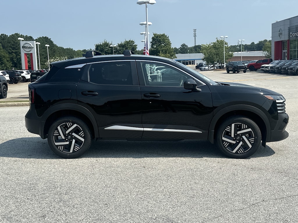 New 2026 Nissan Kicks SV SUV