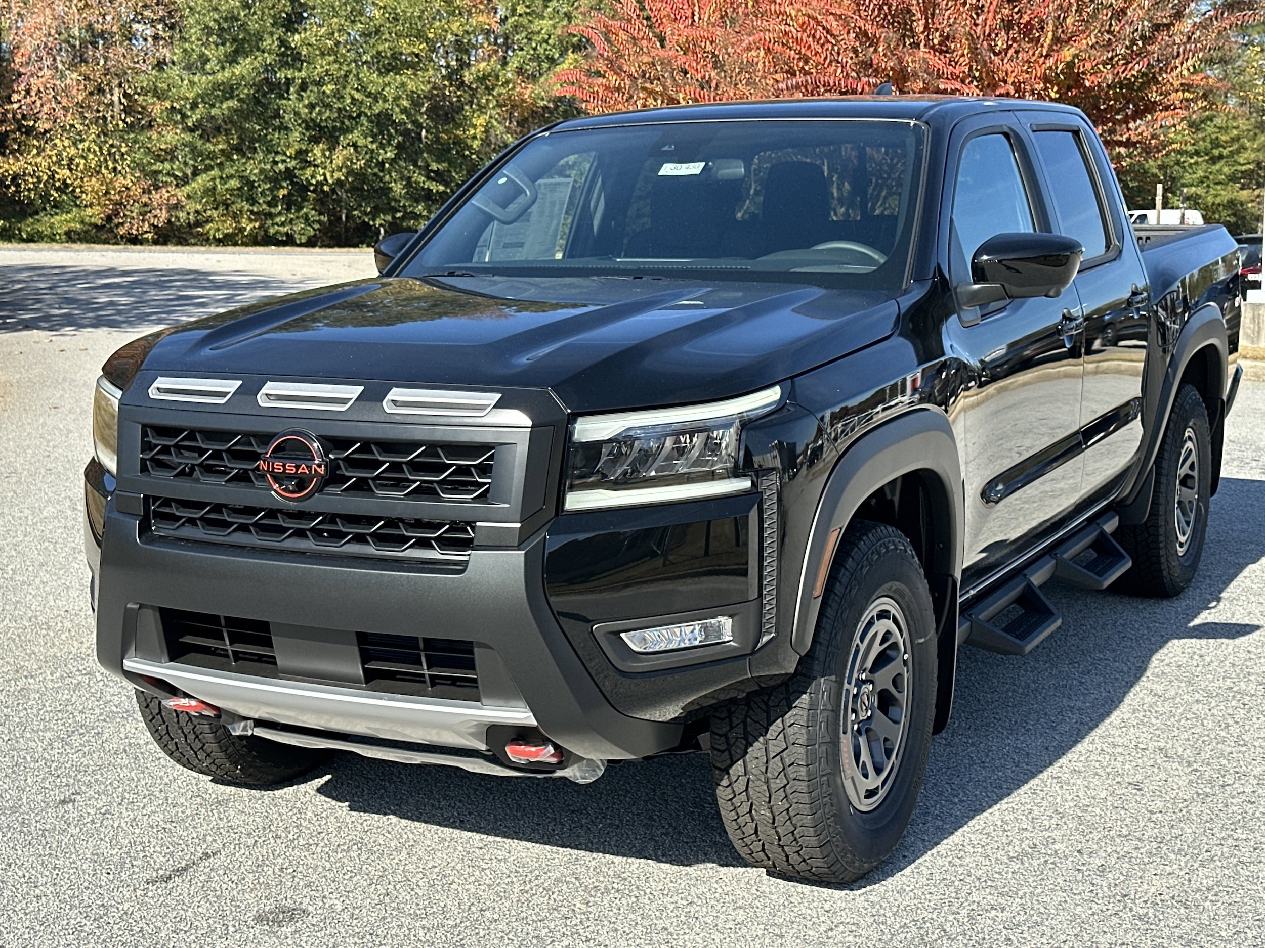 2026 Nissan Frontier PRO-4X's photo