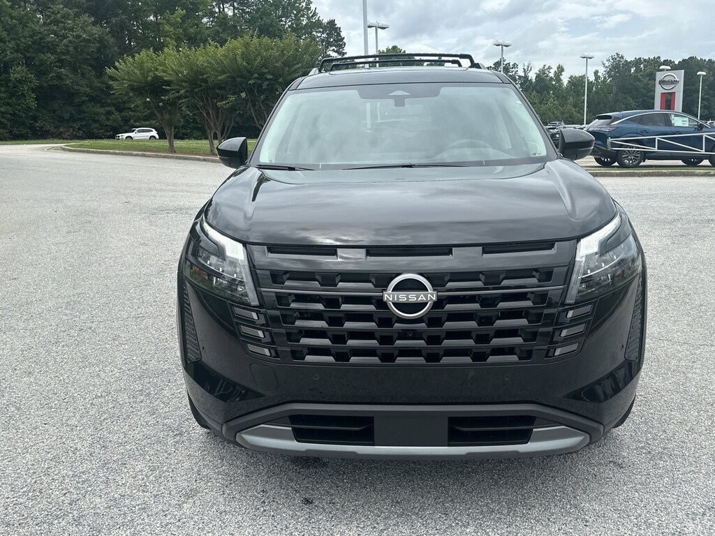 New 2026 Nissan Pathfinder SL SUV