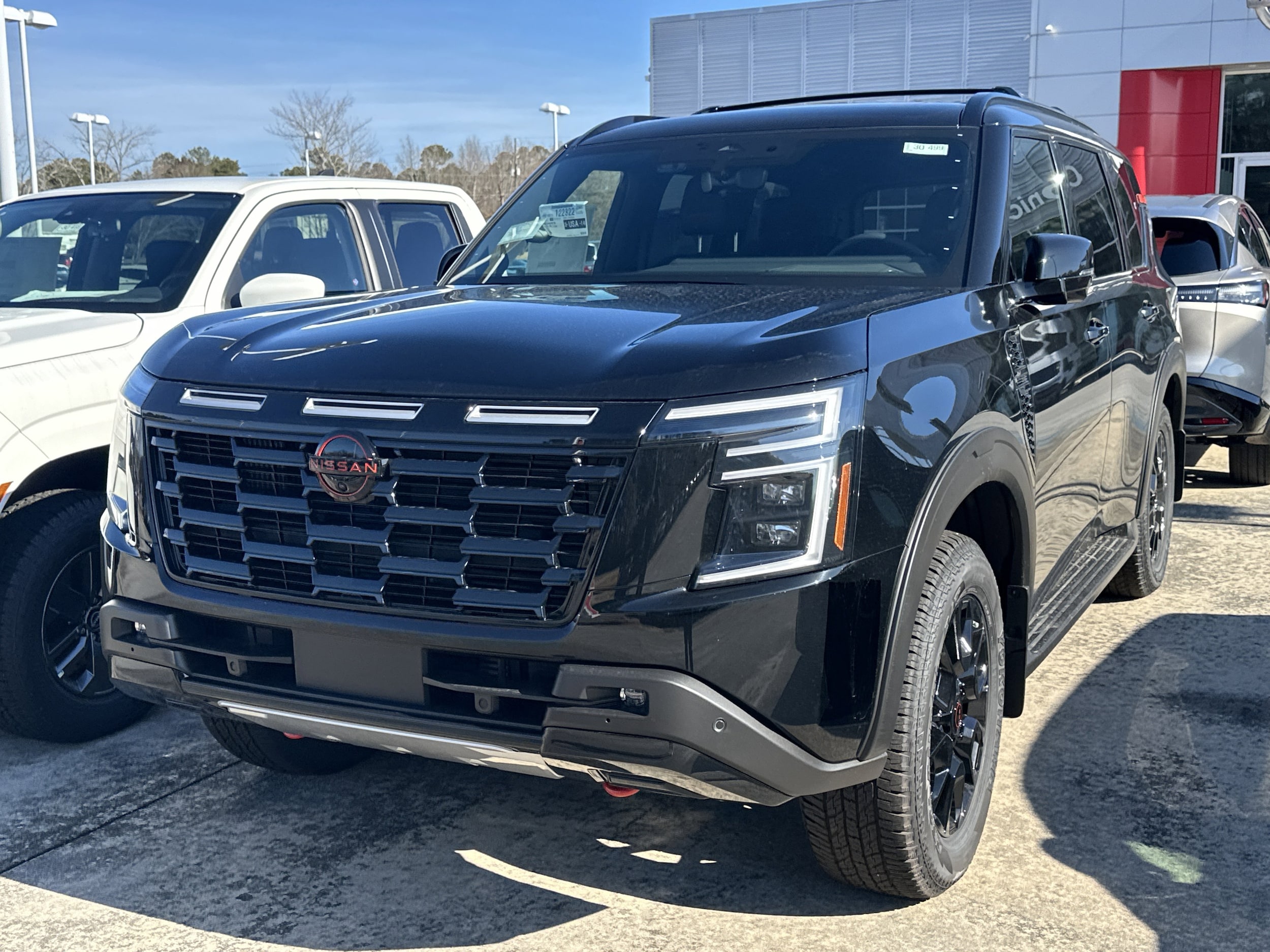 2026 Nissan Armada PRO-4X's photo