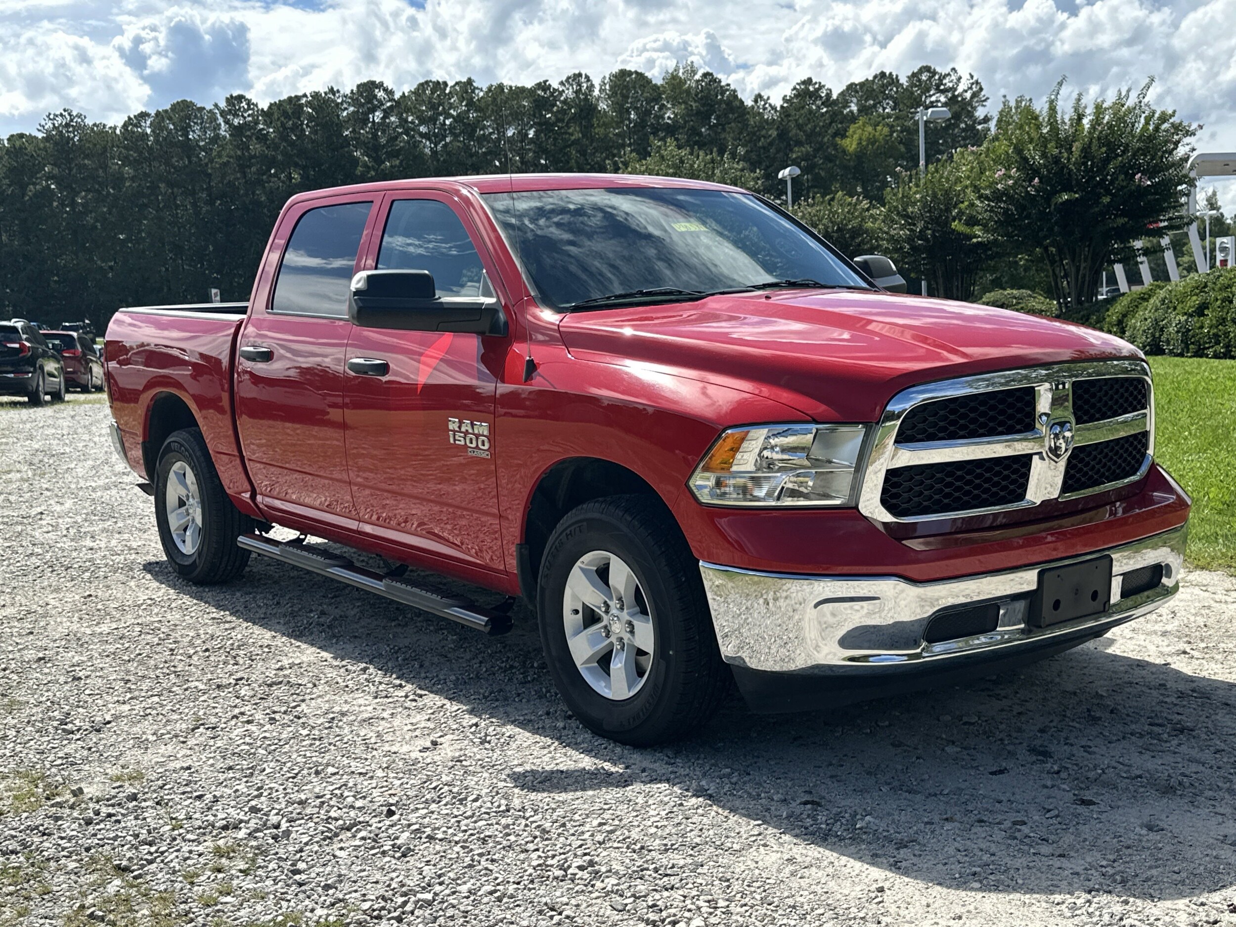 2023 Ram 1500 Classic SLT photo 3