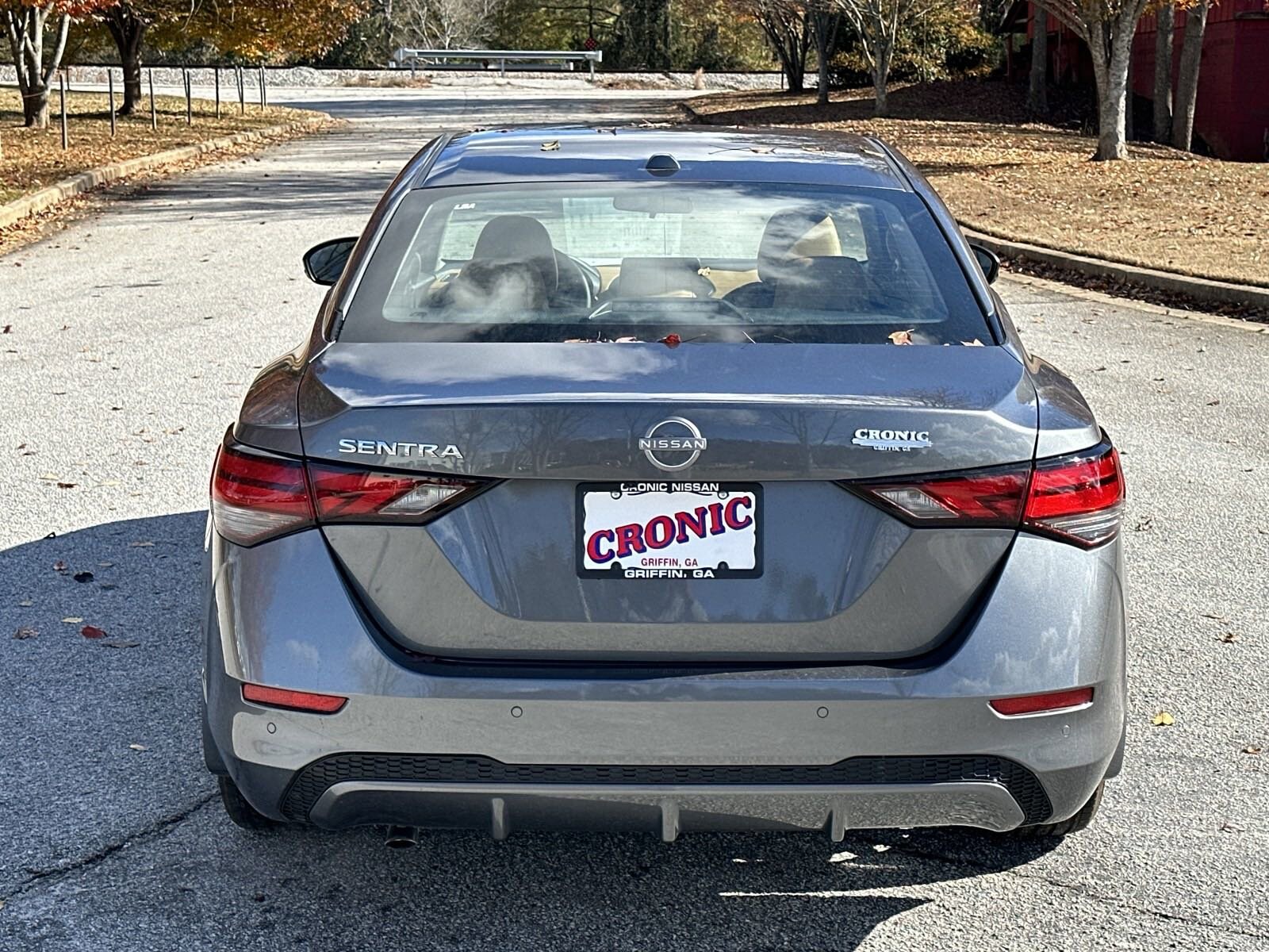 2025 Nissan Sentra SV photo 4