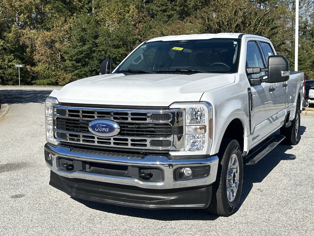 Used 2024 Ford F-250SD XLT Truck