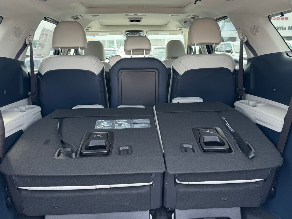 2026 Kia Carnival SX Prestige - Photo 8
