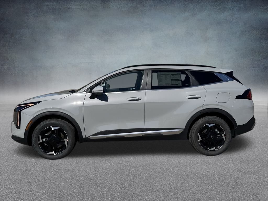 2026 Kia Sportage EX photo 3