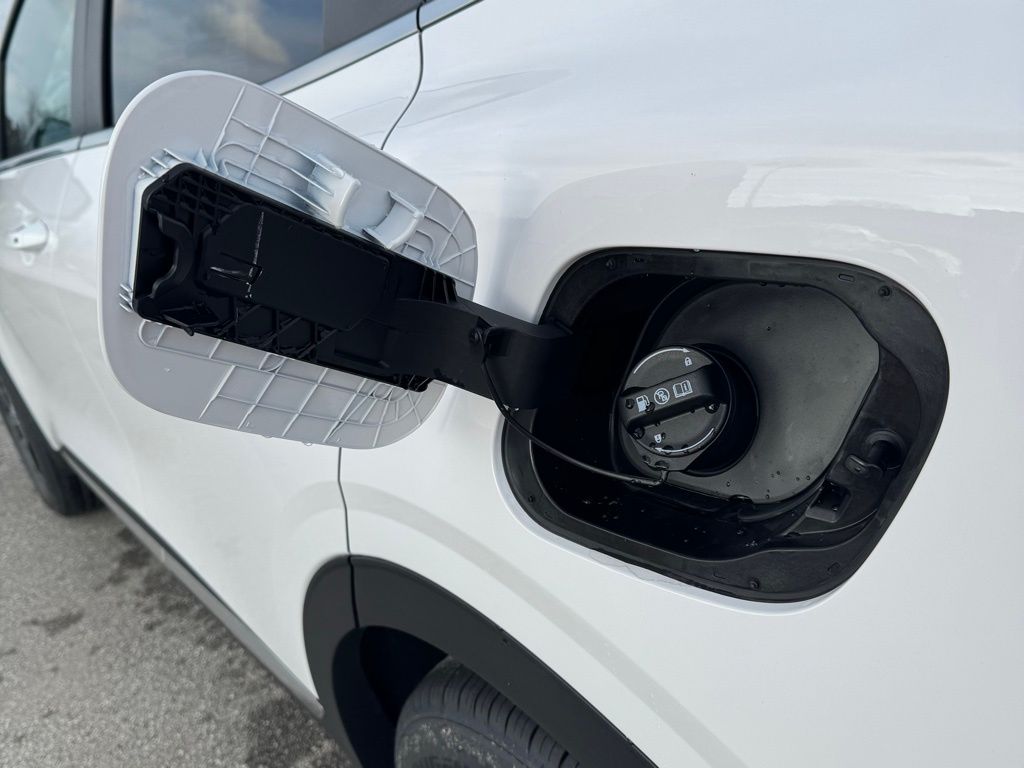 2026 Kia Sportage LX - Photo 8