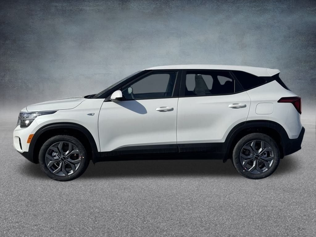 New 2026 Kia Seltos LX SUV