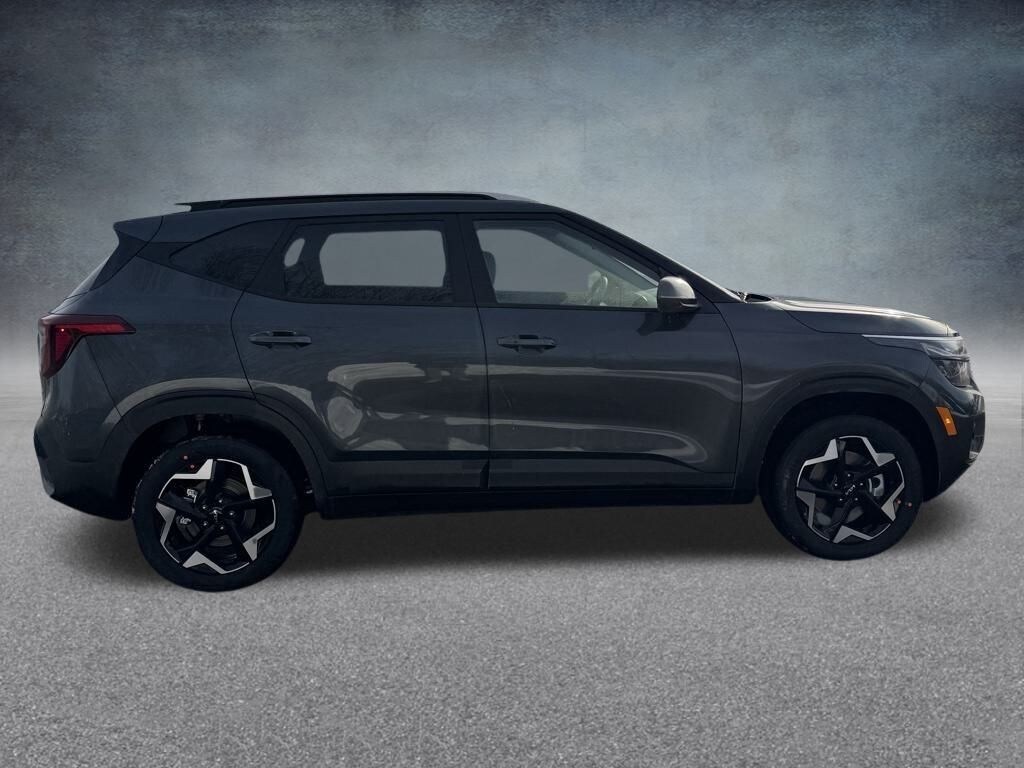 New 2026 Kia Seltos S SUV