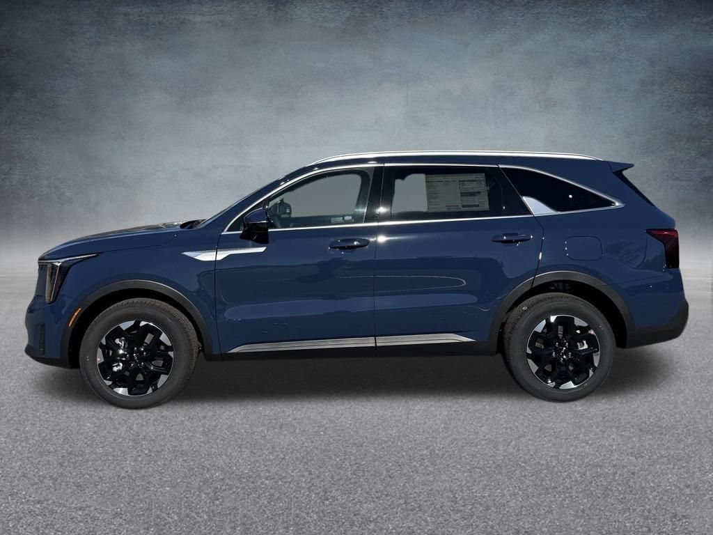 2026 Kia Sorento S photo 2