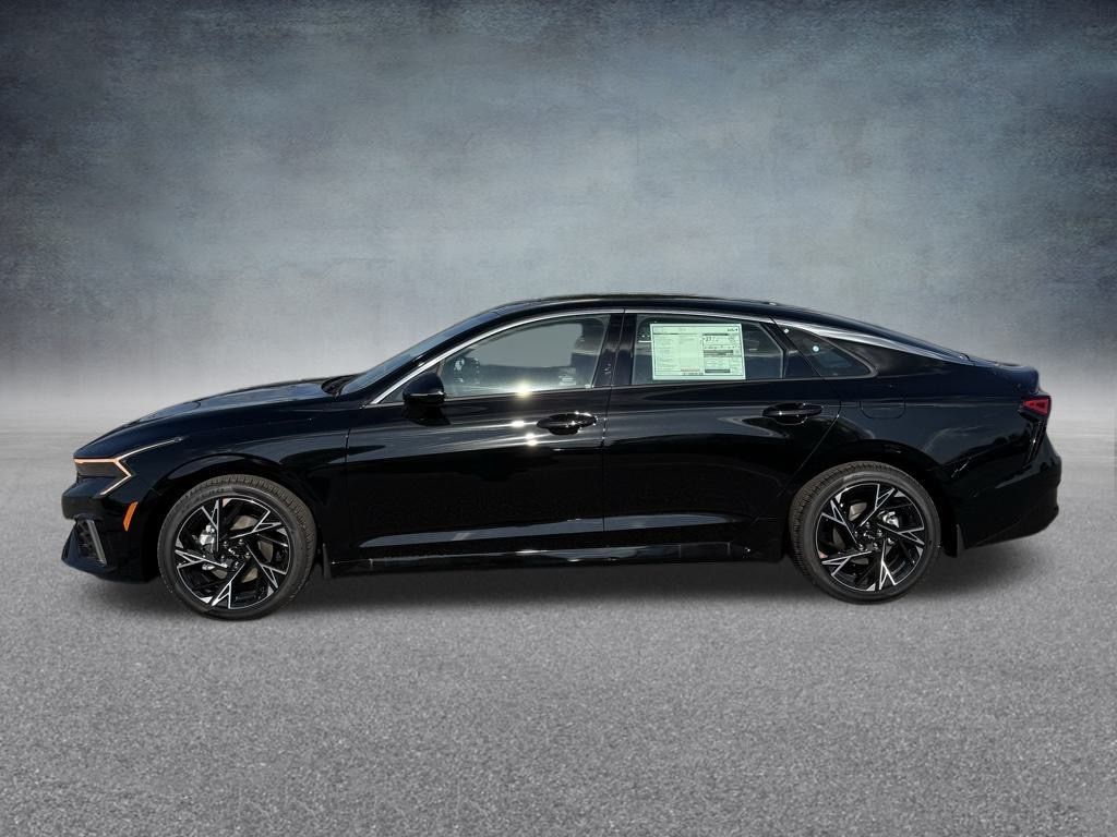 2026 Kia K5 GT-Line photo 3