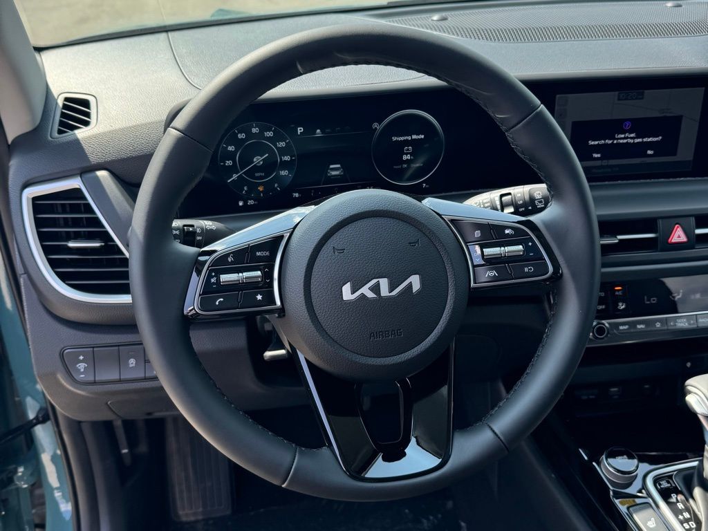 2026 Kia Seltos EX - Photo 14