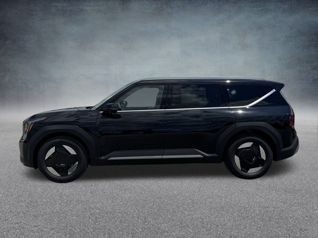 2026 Kia EV9 Land photo 3