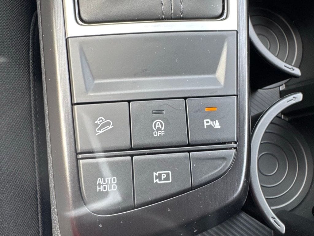 2026 Kia Sportage LX - Photo 26