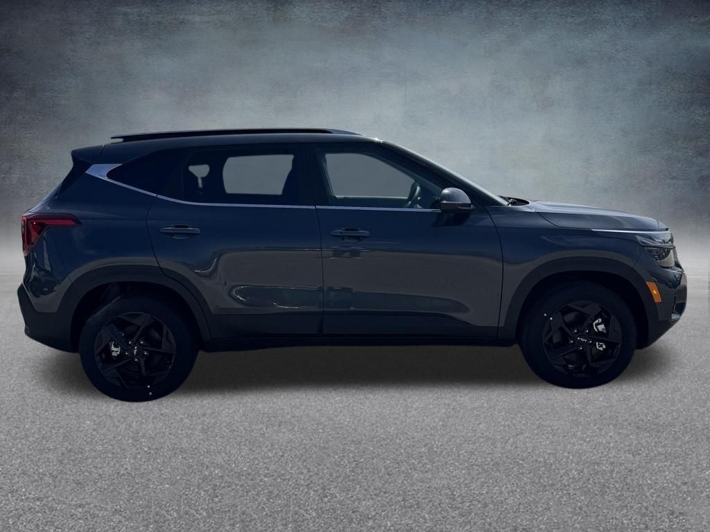 2026 Kia Seltos EX - Photo 23