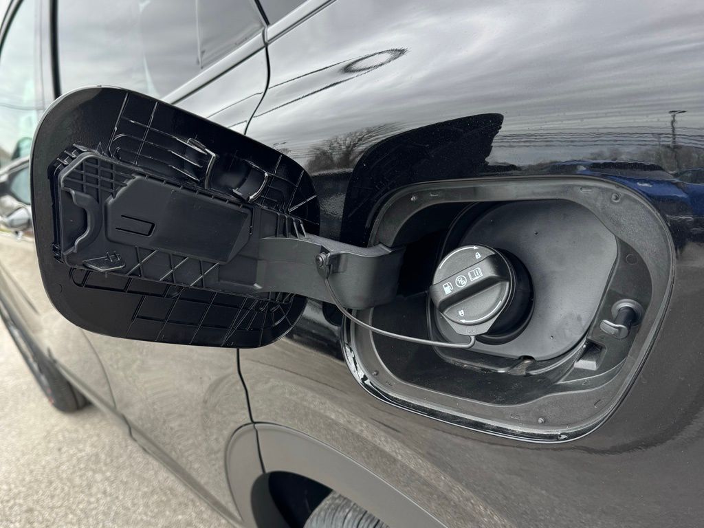 2026 Kia Sportage X-Line Hybrid - Photo 9