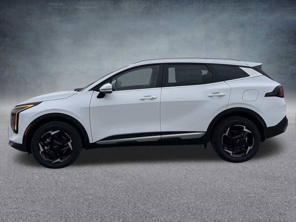 2026 Kia Sportage EX photo 3