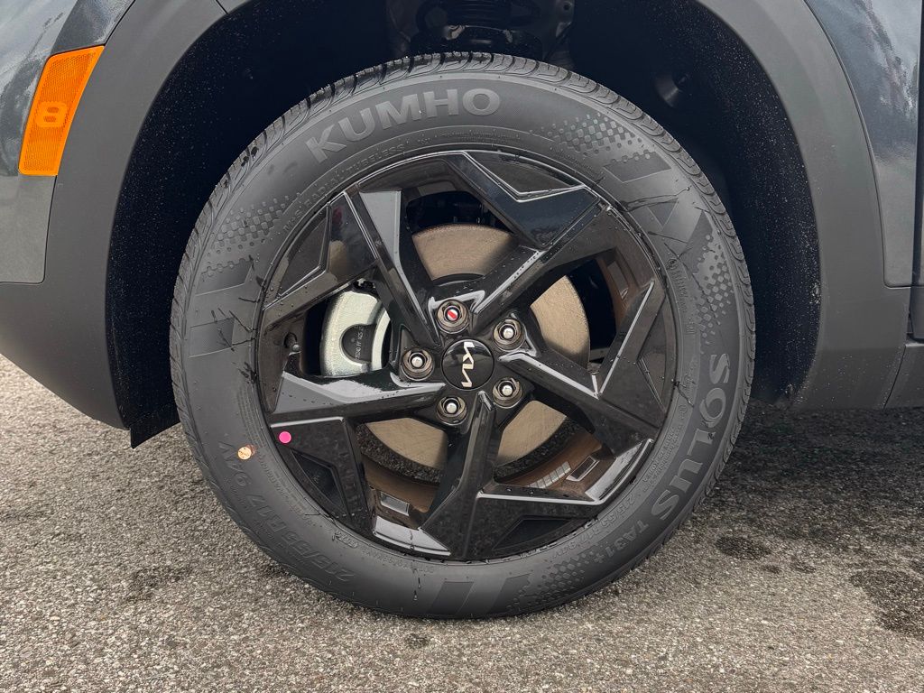2026 Kia Seltos EX - Photo 10