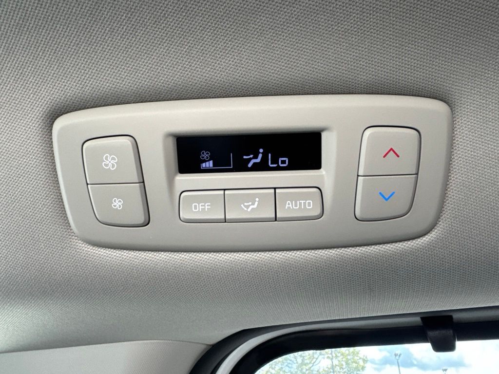 2026 Kia Carnival SX Prestige - Photo 21