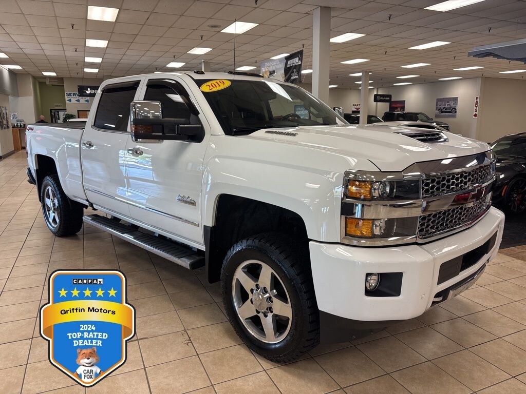 Used 2019 Chevrolet Silverado 2500HD High Country Truck Crew Cab 4WD