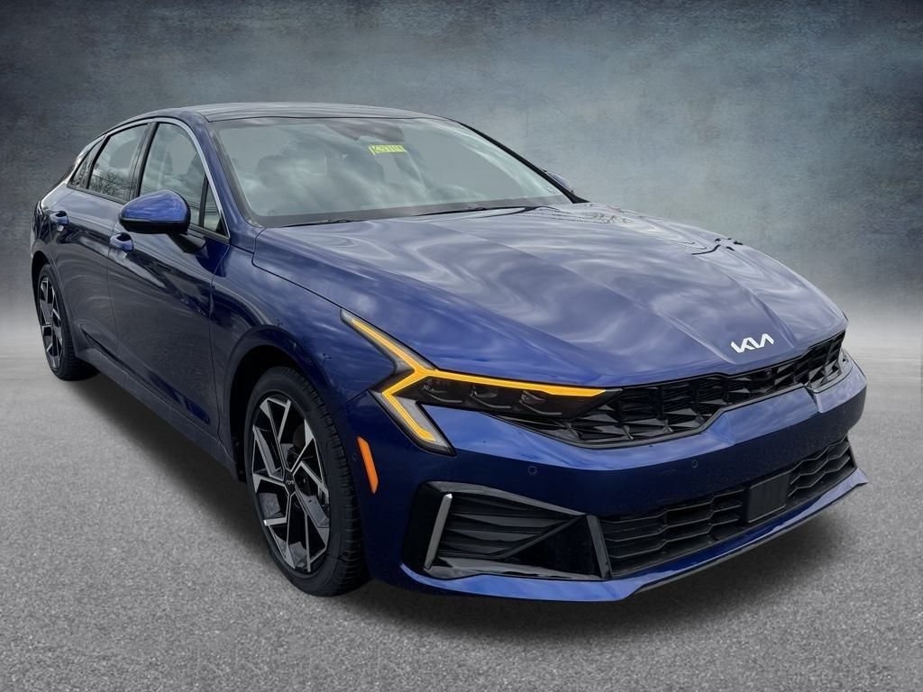 2025 Kia K5 EX photo 2