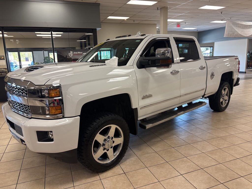 Used 2019 Chevrolet Silverado 2500HD High Country Truck Crew Cab 4WD