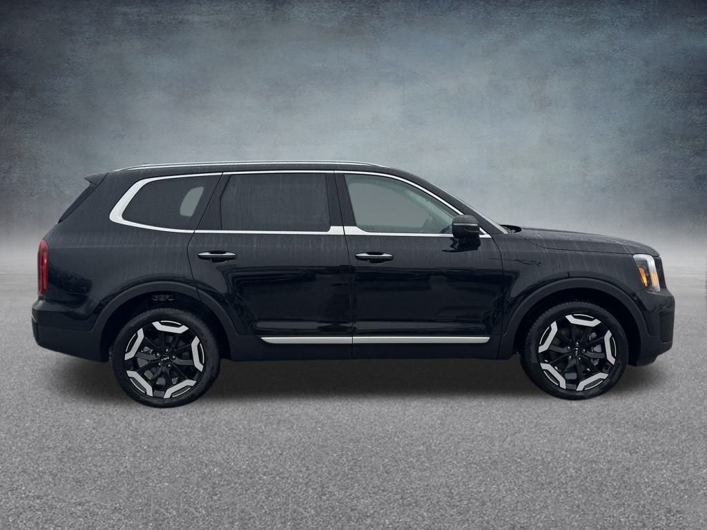 New 2025 Kia Telluride S SUV