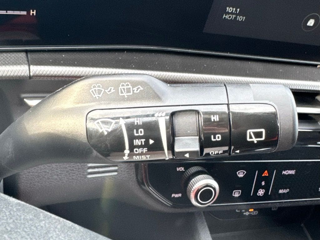 2026 Kia Sportage LX - Photo 16