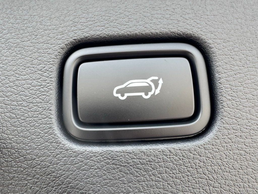 2026 Kia Sportage EX Hybrid - Photo 8