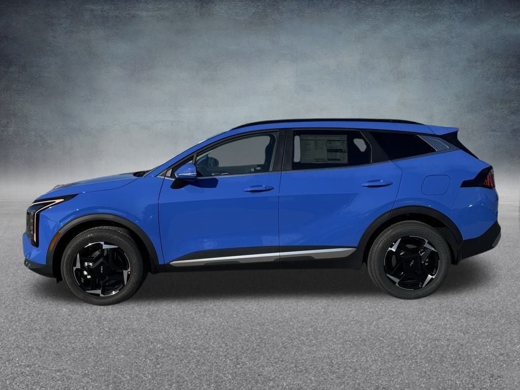 2026 Kia Sportage EX photo 3
