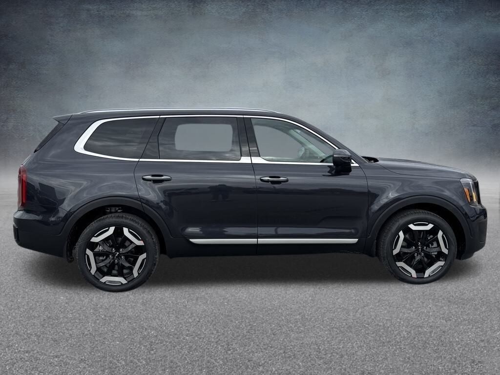 New 2025 Kia Telluride S SUV