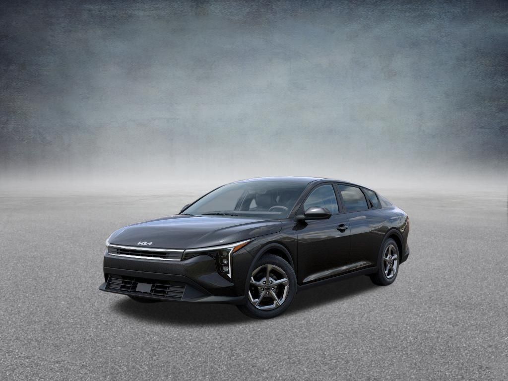 2026 Kia K4 LXS AT's photo
