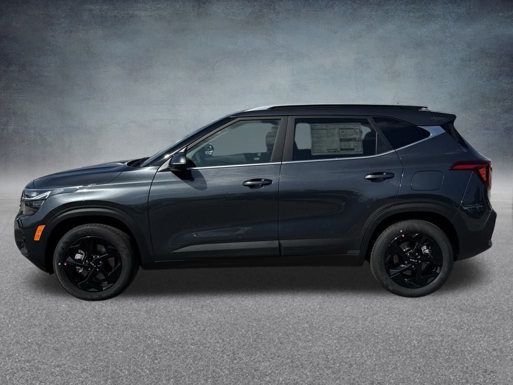 2026 Kia Seltos EX photo 3