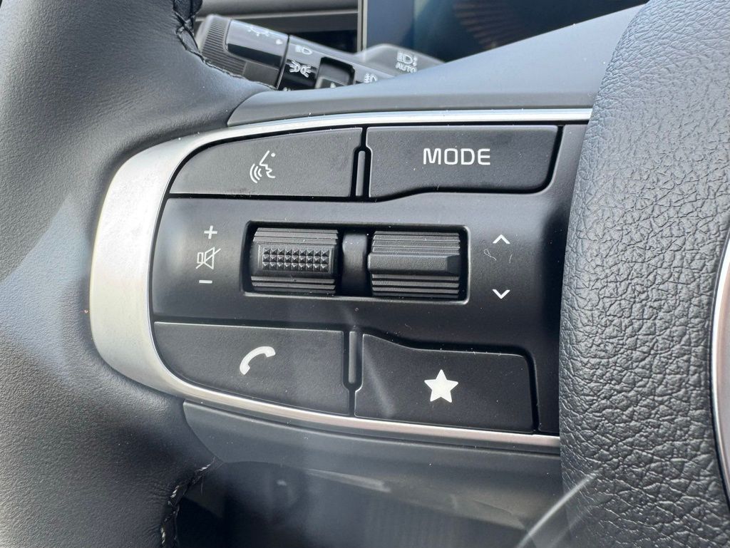 2026 Kia K5 GT-Line - Photo 14
