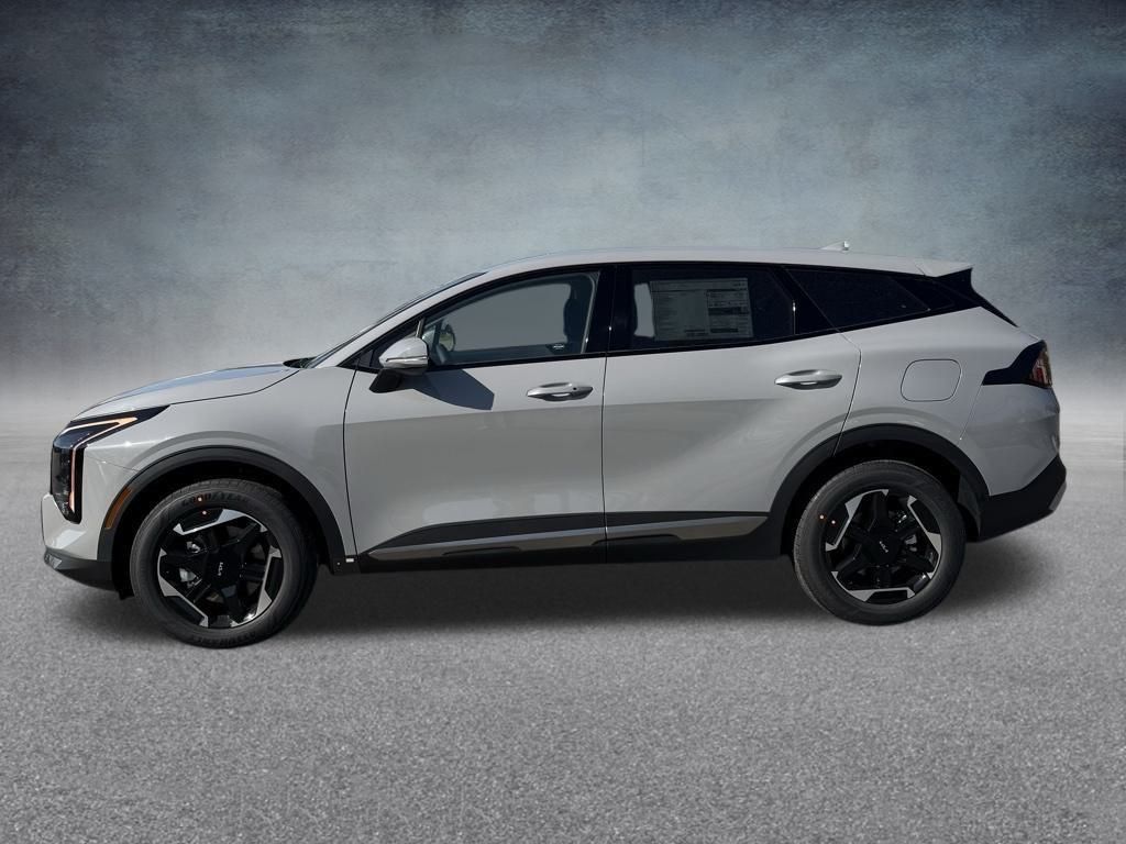 2026 Kia Sportage Hybrid S photo 3
