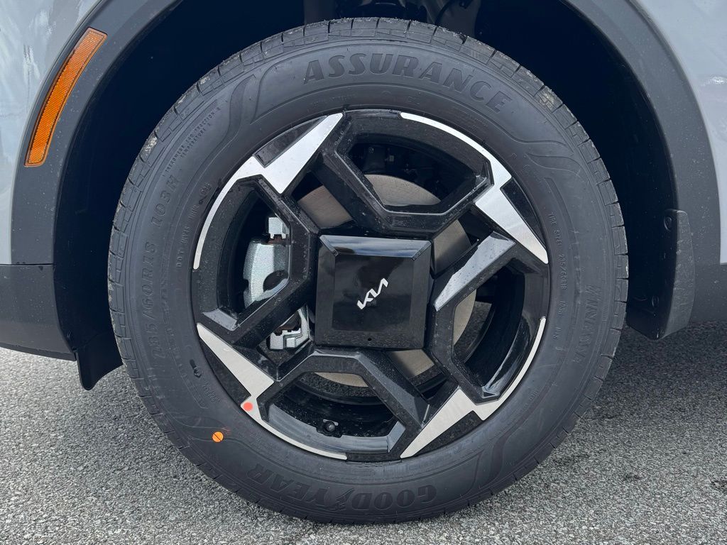 2026 Kia Sportage EX Hybrid - Photo 10