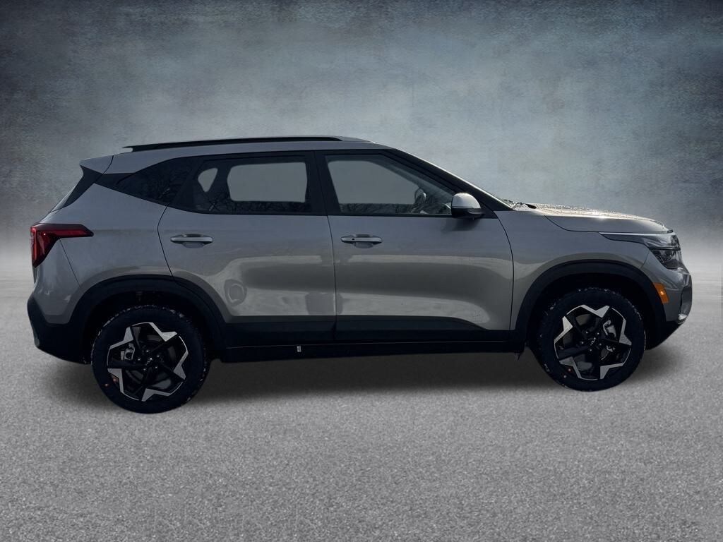 New 2026 Kia Seltos S SUV