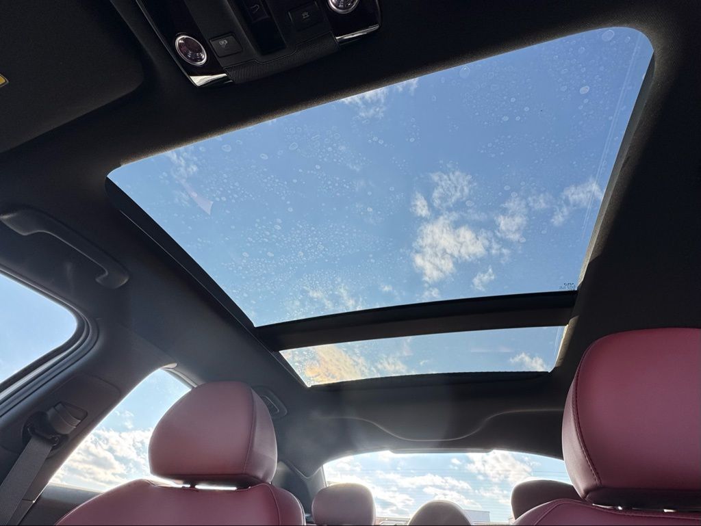 2026 Kia K5 GT-Line - Photo 12