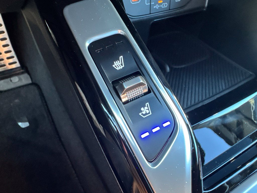 2026 Kia Sorento X-Line SX Prestige - Photo 16